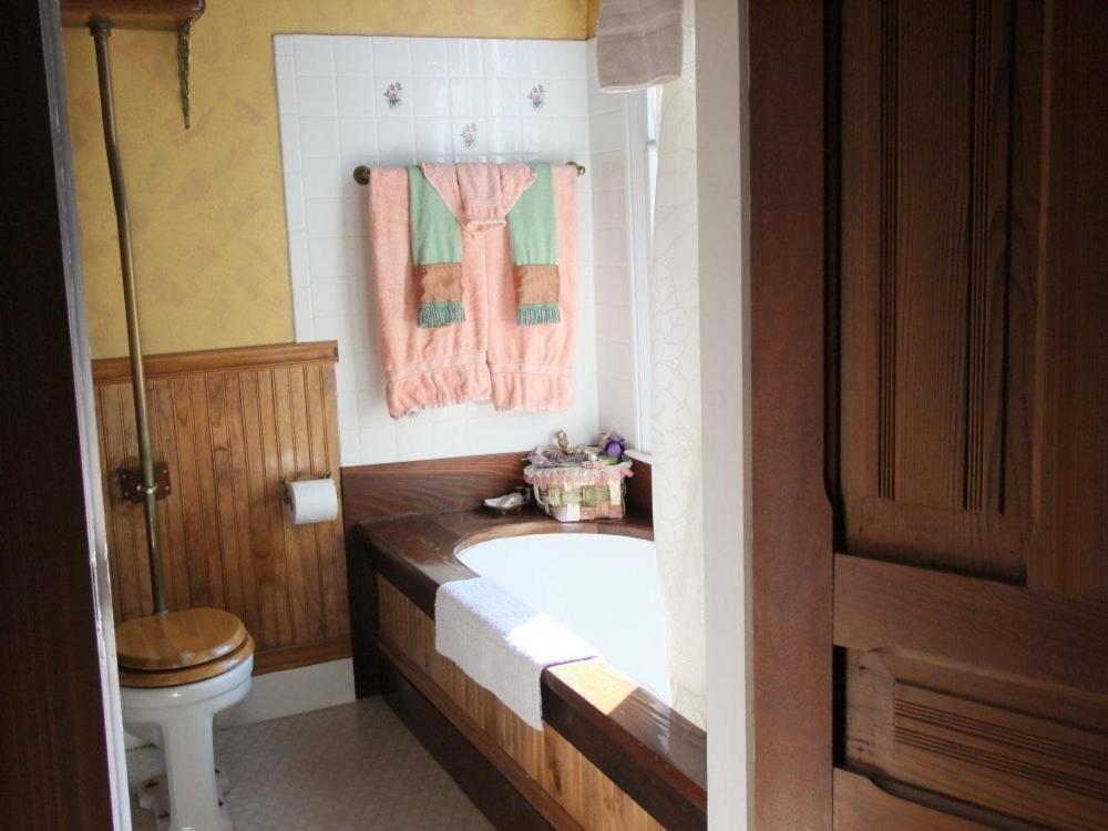 Robin'S Nest Bed & Breakfast San Andreas Pokoj fotografie
